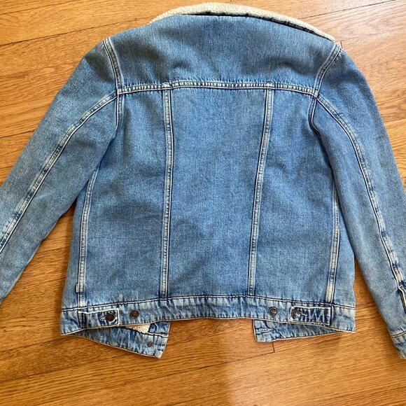 Vintage Jean Jacket - Picture 4 of 4